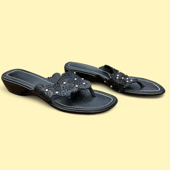 Geox Black Leather Thong Sandals – Boho Minimalist – Low Heel EU 39 US 8.5/9 - Picture 2 of 6
